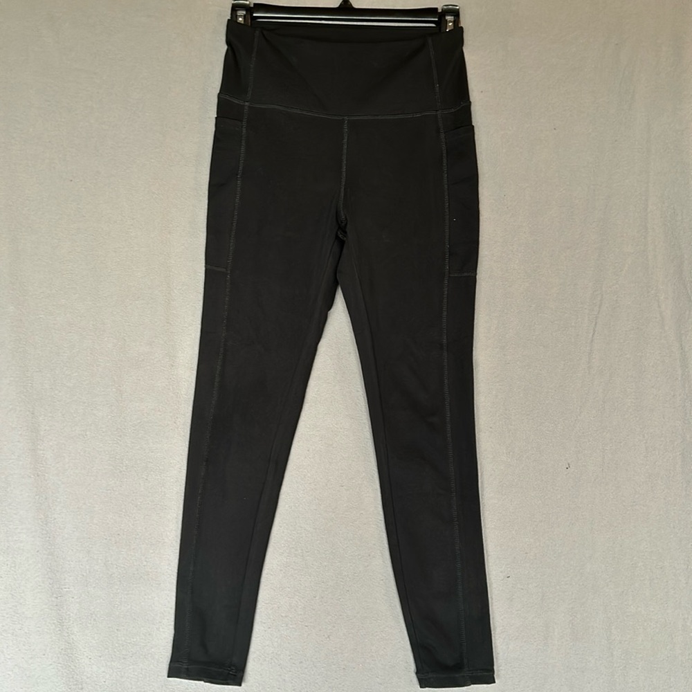 Danskin Women's Black pocket legging - S